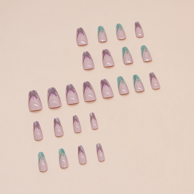 French Wear Nail Glossy Blue And Purple