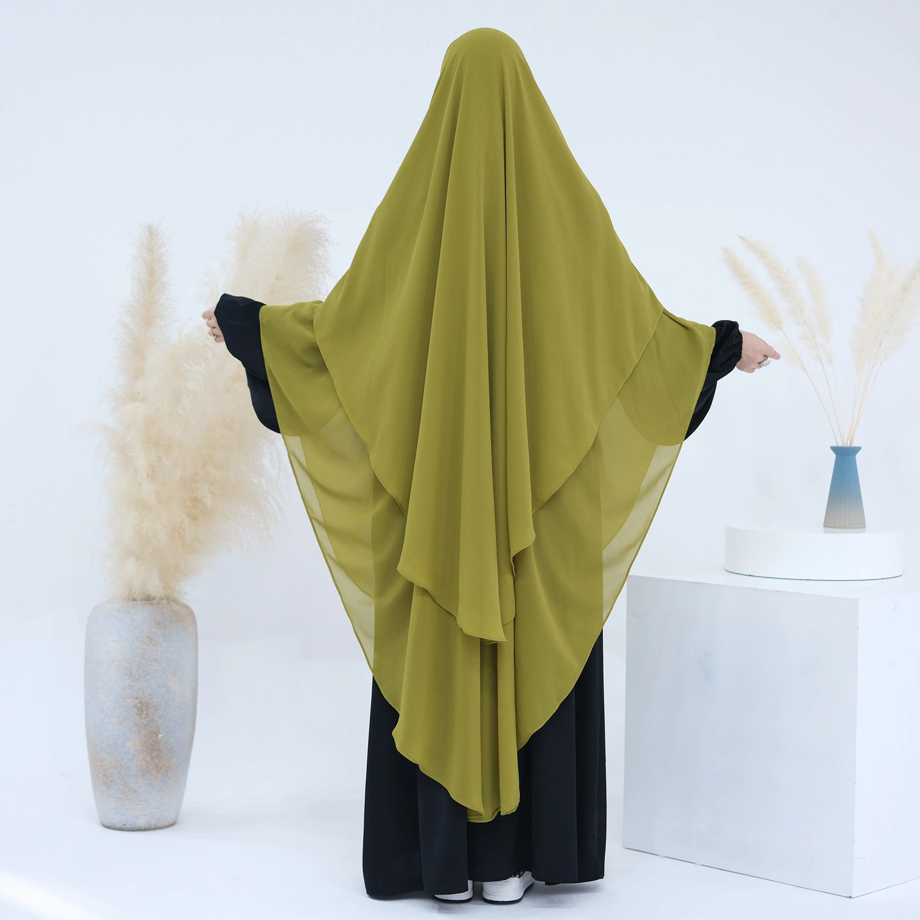 Big Swing Headscarf Middle East Solid Color