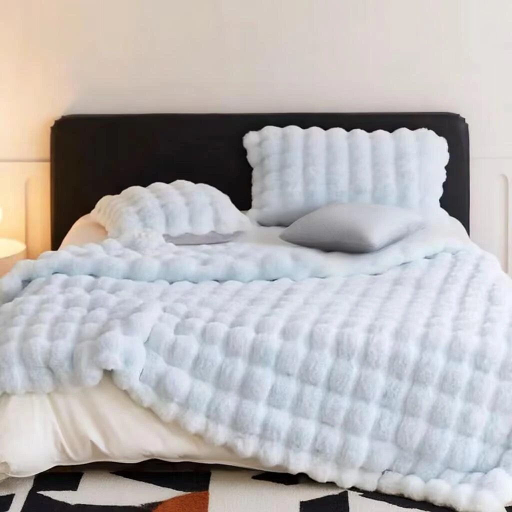 Sofa Blanket Is Super Soft, Comfortable, And Warm